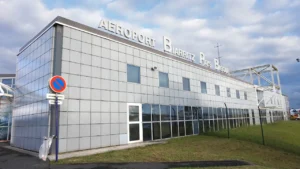 Finnair BIQ Terminal – Biarritz Airport