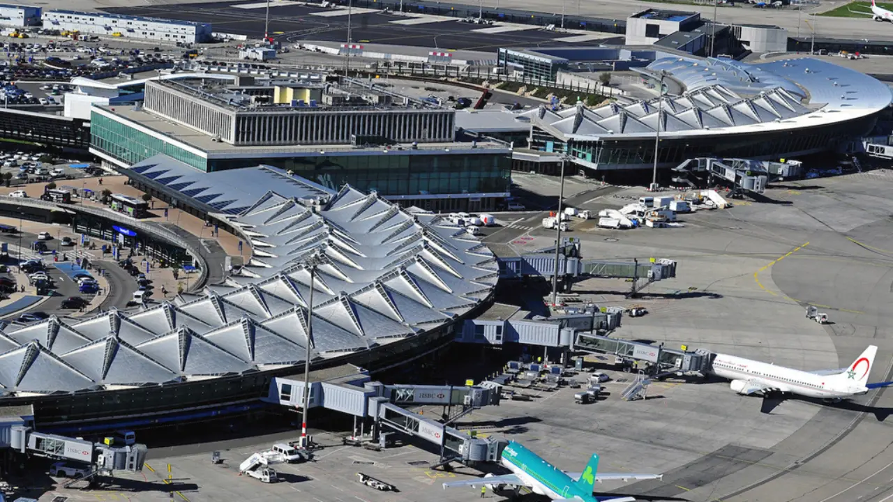 Finnair LYS Terminal – Lyon-Saint Exupéry Airport