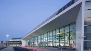Finnair WAW Terminal – Warsaw Chopin Airport