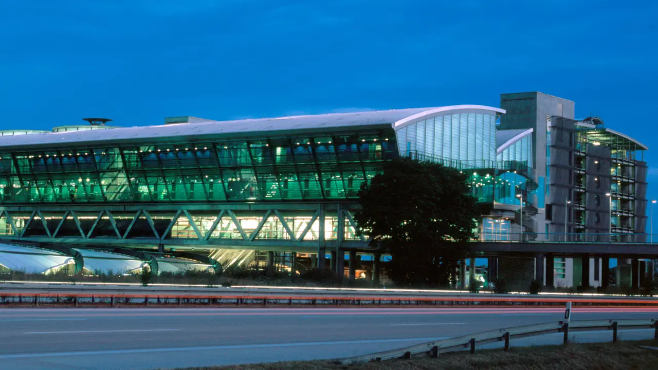 Volotea LEJ Terminal – Leipzig/Halle Airport