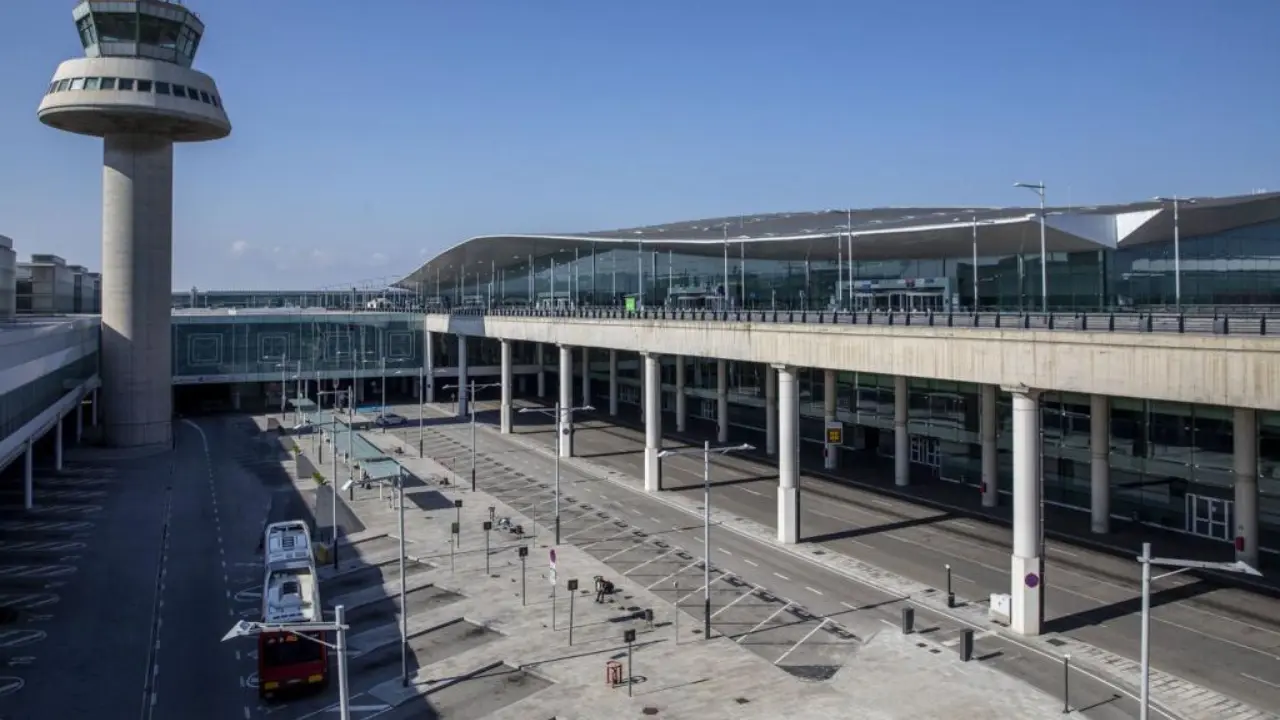KLM BCN Terminal – Barcelona–El Prat Airport