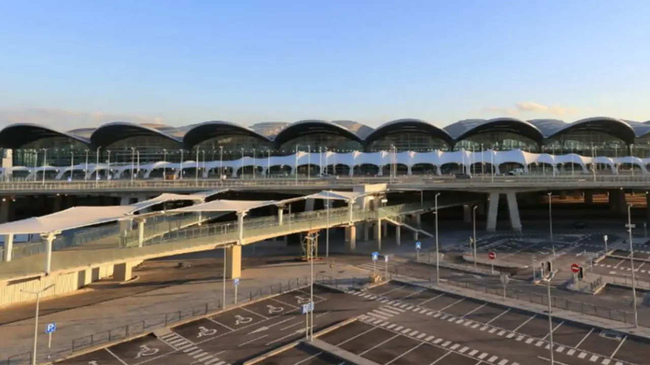 Vueling Airlines ALG Terminal – Houari Boumediene Airport
