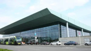 Volotea LUX Terminal – Luxembourg Airport