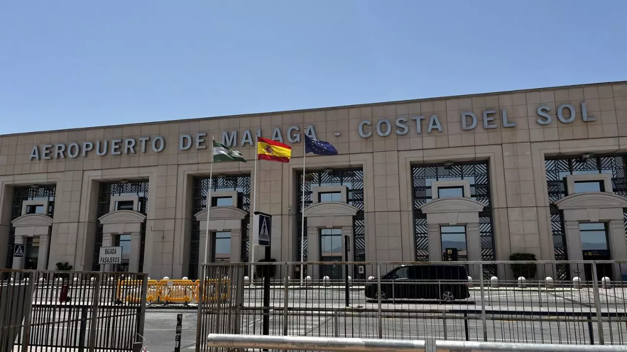 KLM AGP Terminal – Málaga-Costa del Sol Airport