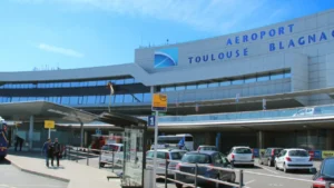 KLM TLS Terminal – Toulouse–Blagnac Airport
